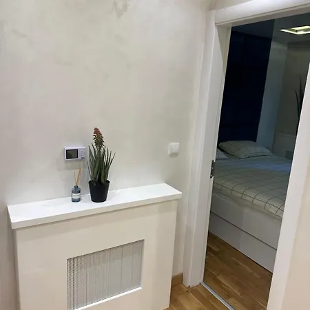 Crow Апартаменты Белград